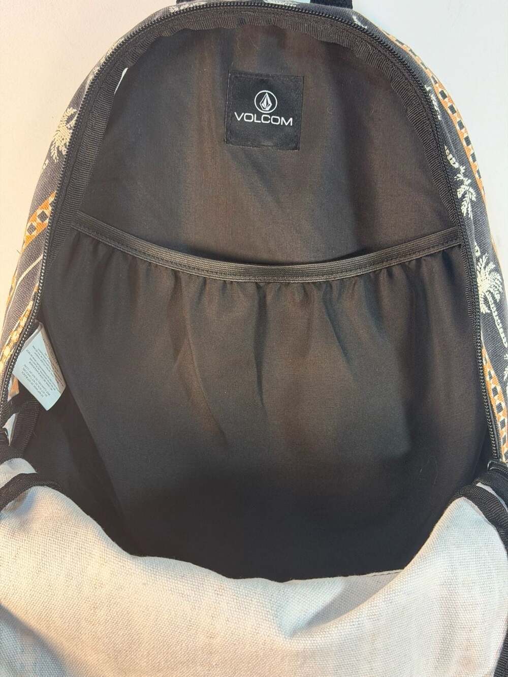 Volcom Schoolyard Canvas Backpack Palm Tree Stripe Print - Picture 5 of 5